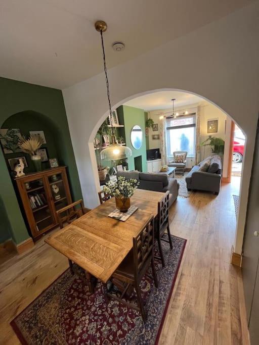 Just The Splott! Sleeps 6, 8 Mins To Stadium. Cardiff Exterior foto