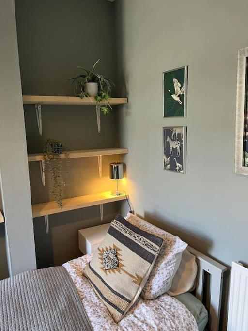 Just The Splott! Sleeps 6, 8 Mins To Stadium. Cardiff Exterior foto