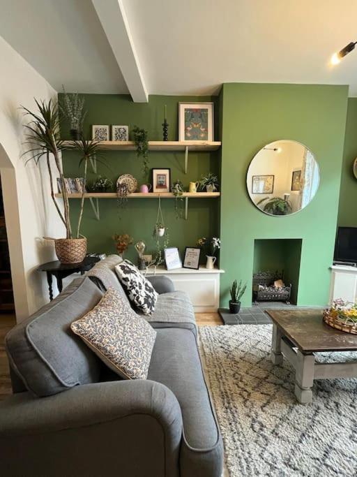Just The Splott! Sleeps 6, 8 Mins To Stadium. Cardiff Exterior foto